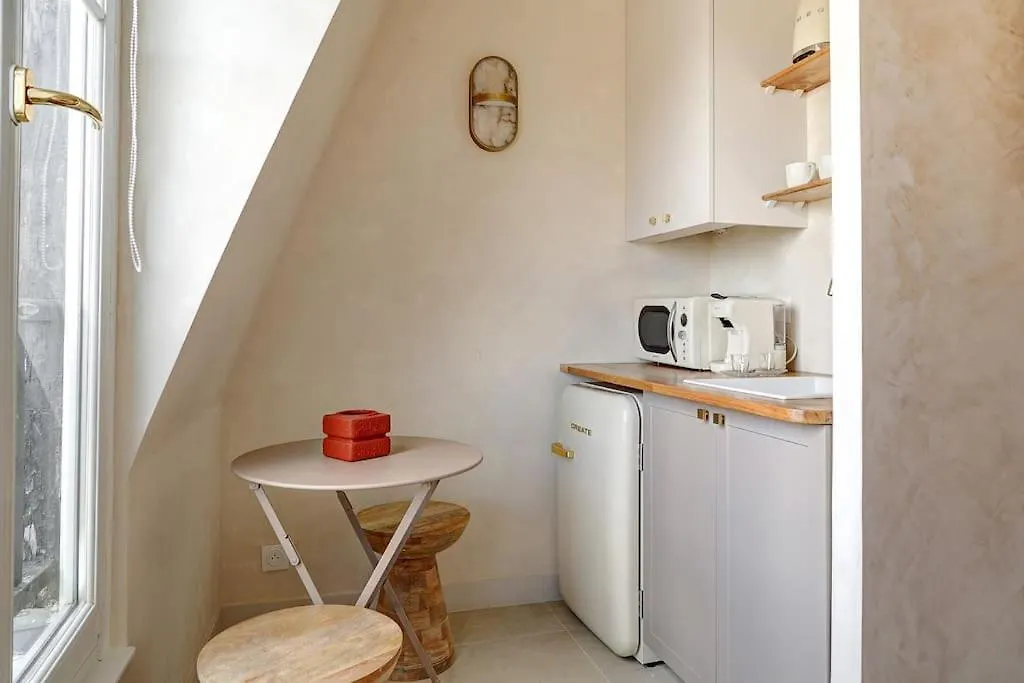 Apartament La Vue Du Marais Paryż